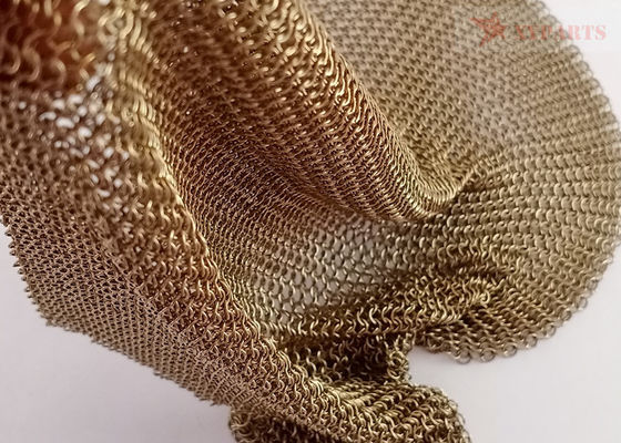 Cortina de rede de anel de aço inoxidável de cor dourada soldada para decoração de hotel