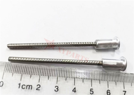 os capacitores dos pinos da solda de 3x70mm descarregam o Bi da isolação metálico com base de alumínio