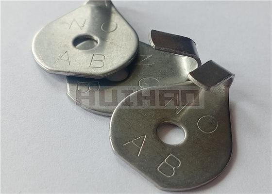Âncoras de laçada de aço inoxidável calibre 14 usadas para fixar manta de isolamento reutilizável