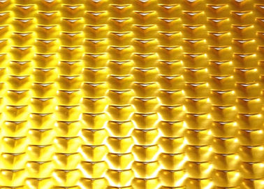 Tela de alumínio com buraco triangular para absorção de som