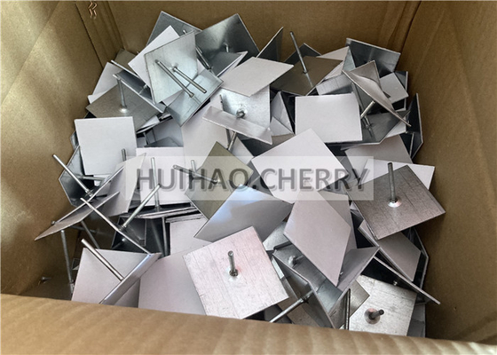 Pinos de isolamento com base adesiva de 4-1/2" em aço galvanizado para fixação de revestimento de dutos ou painéis de isolamento
