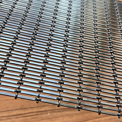 Preto arquitetónico de aço inoxidável de Mesh Metal Woven Wire Spray da fachada para a cerca decorativa