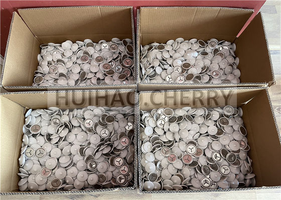 Clipes de isolamento acústico em aço inoxidável 304 com polietilenos brancos, montados em pinos de solda CD de 38mm