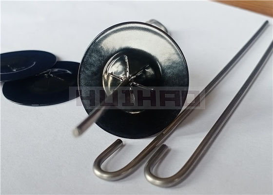O gancho de J que fosfata o painel solar do tratamento grampeia o protetor Fastener do bicho