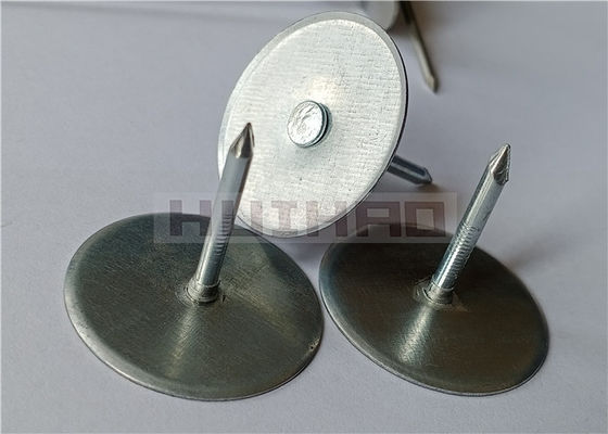 O aço do forro do canal colocou os pinos principais da solda para o auto equipamento de solda da resistência