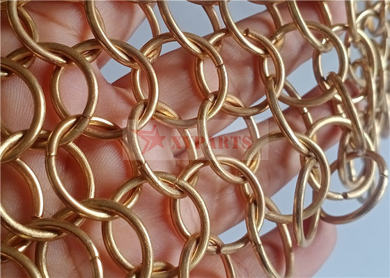 Projetar e fabricar cortina de malha de metal com anéis de aço inoxidável